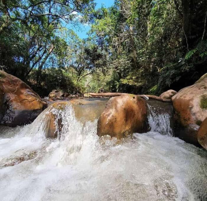 Chale Aconchegante Em Estancia Climatica Santo Antônio do Leite Εξωτερικό φωτογραφία